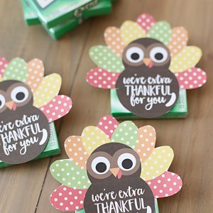 Easy Thanksgiving Gift Idea for Teachers with Free Printable Tags