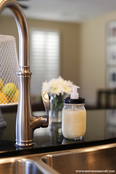 DIY Mason Jar Soap Pump