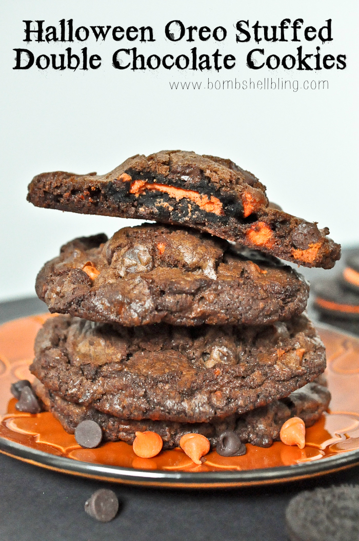 Halloween-Oreo-Stuffed-Chocolate-Cookie-Recipe